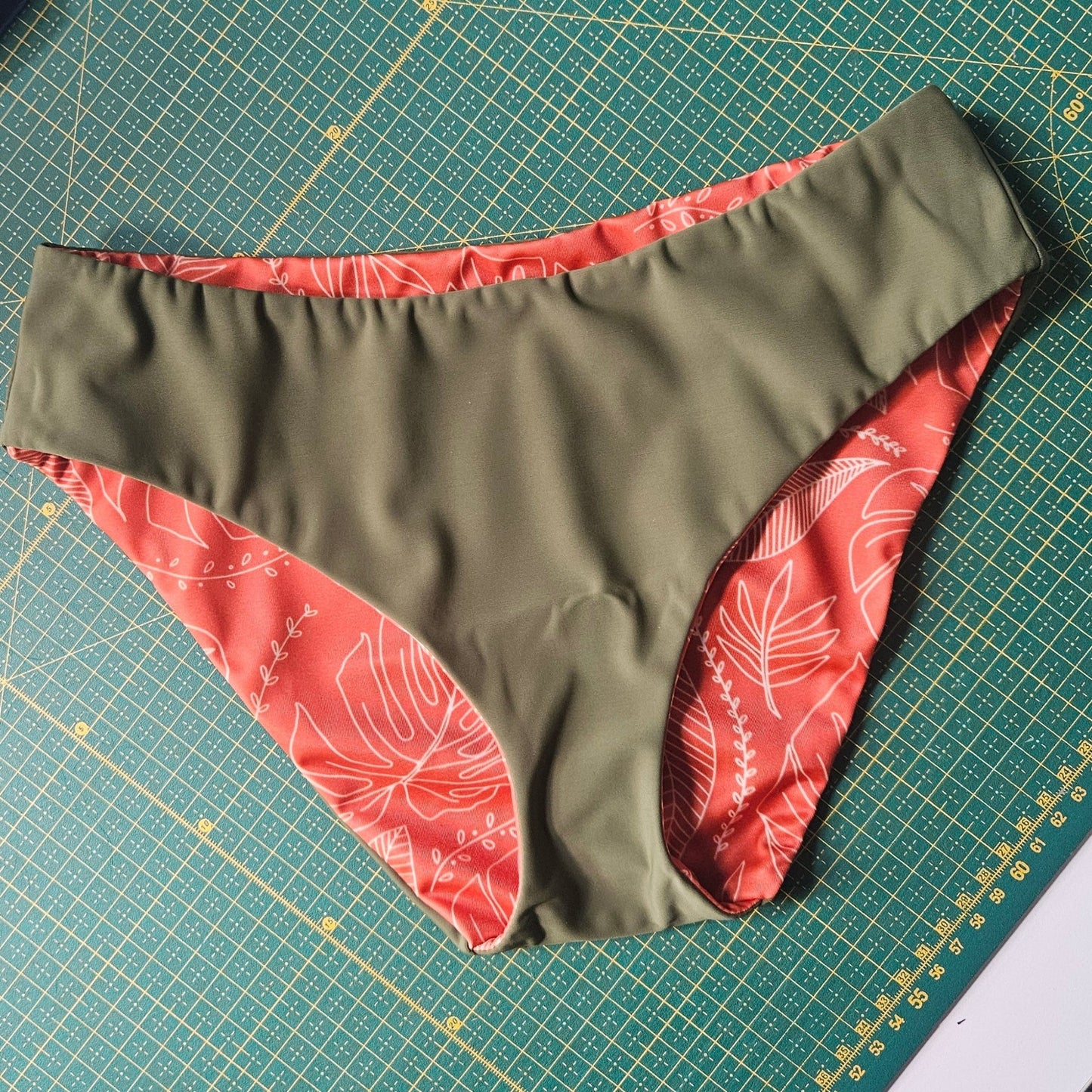 Honey Swim Bottoms - Size 8